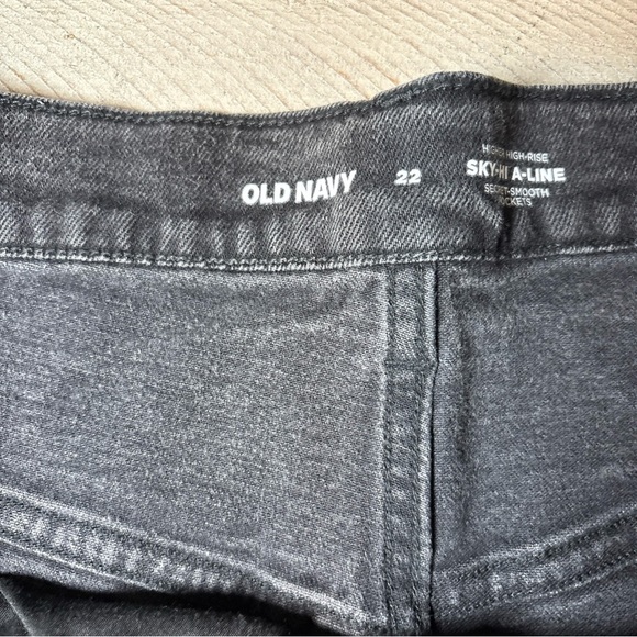 Old Navy 22 High High Rise Sky, High Airline, Secret, Smooth Pockets, Black - Picture 5 of 14